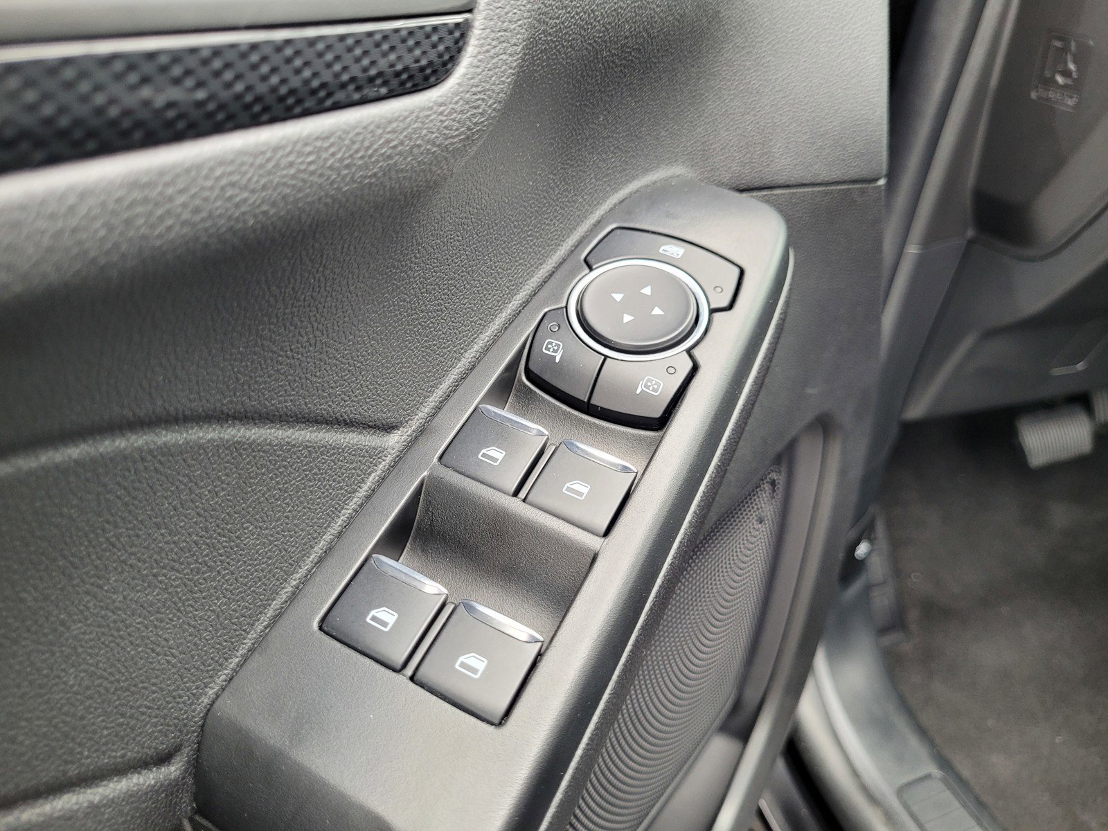 Used 2025 Ford Escape ST-Line AWD/4WD image 26