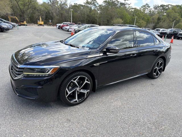 Used 2020 Volkswagen Passat 2.0T R-Line FWD image 5