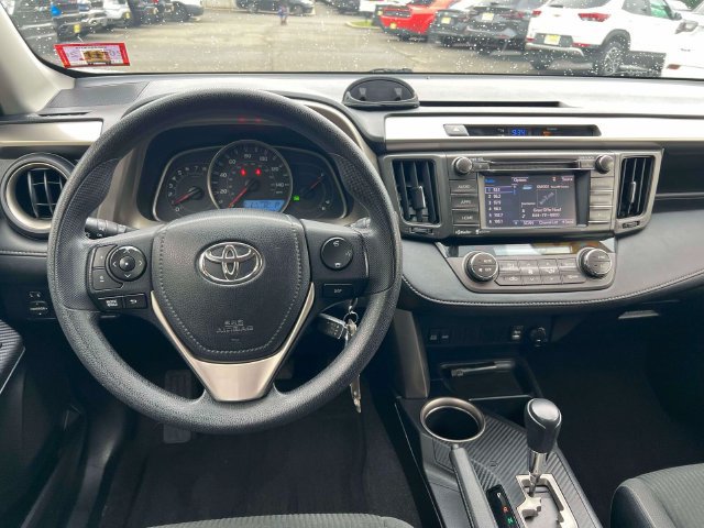 Used 2015 Toyota RAV4 XLE AWD/4WD image 22