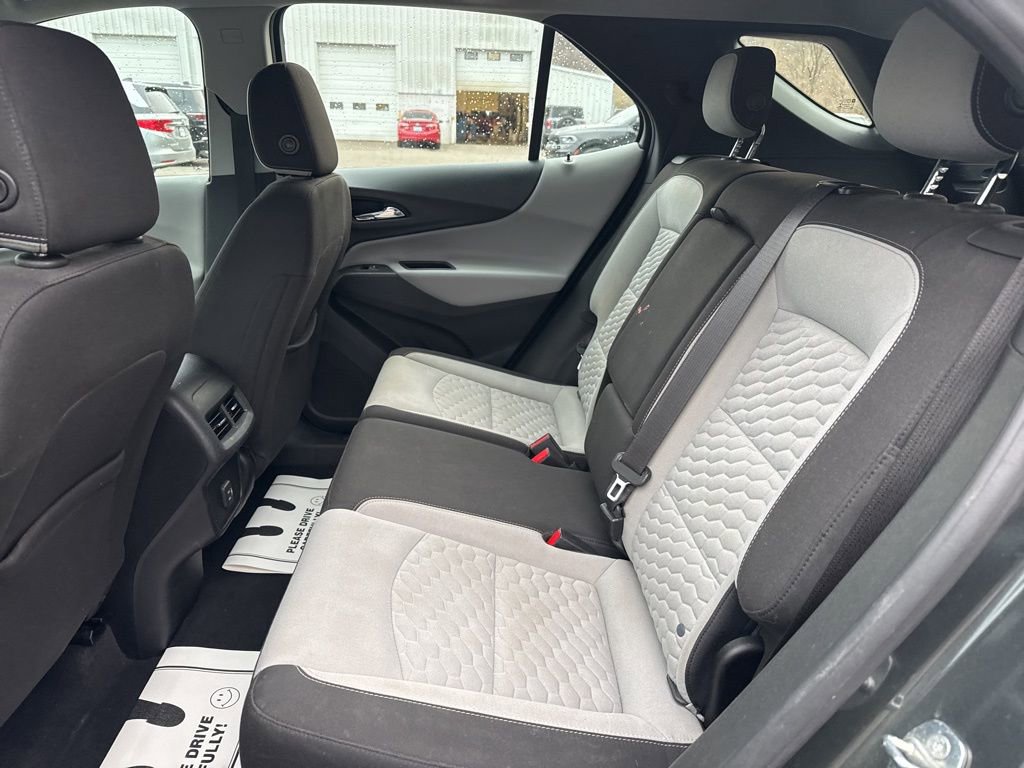 Used 2020 Chevrolet Equinox LS FWD image 12