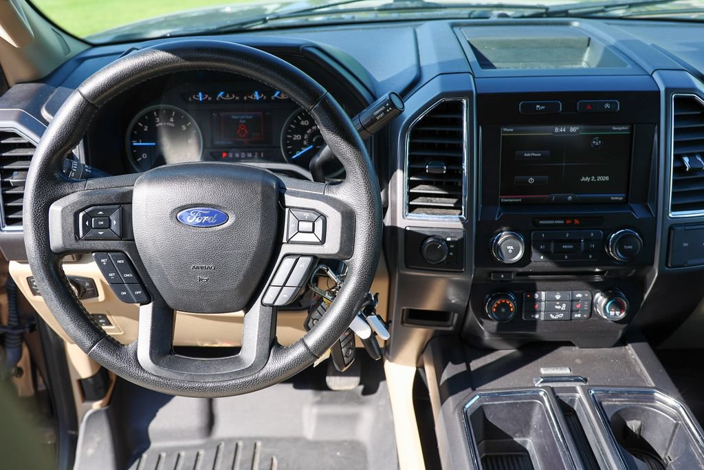 Used 2015 Ford F150 XLT w/ Equipment Group 302A Luxury AWD/4WD image 6