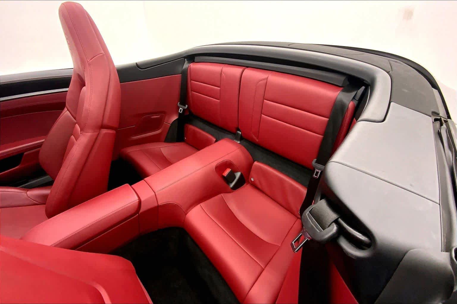 Used 2020 Porsche 911 Carrera S image 15