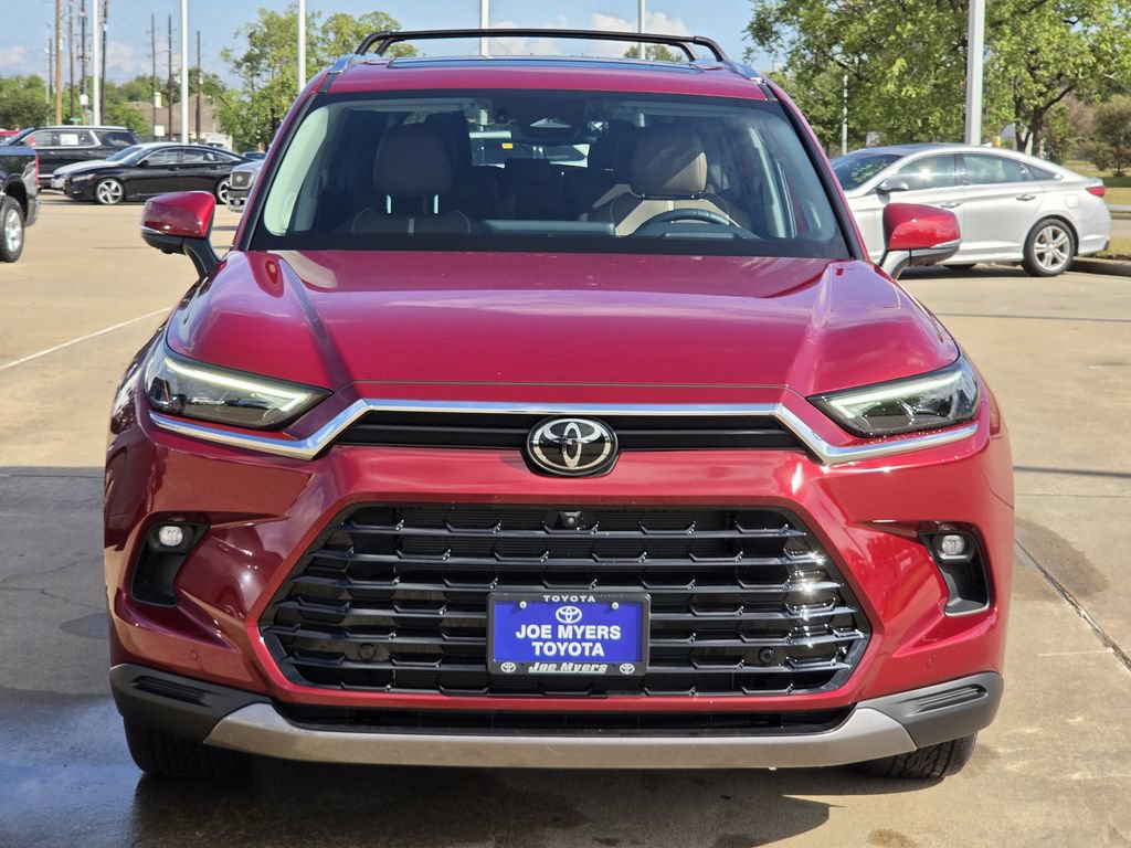 Used 2026 Toyota Grand Highlander AWD image 3