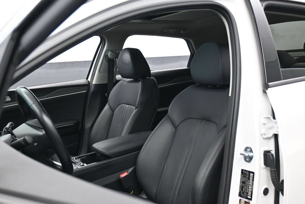 Used 2025 Kia K5 EX FWD image 10