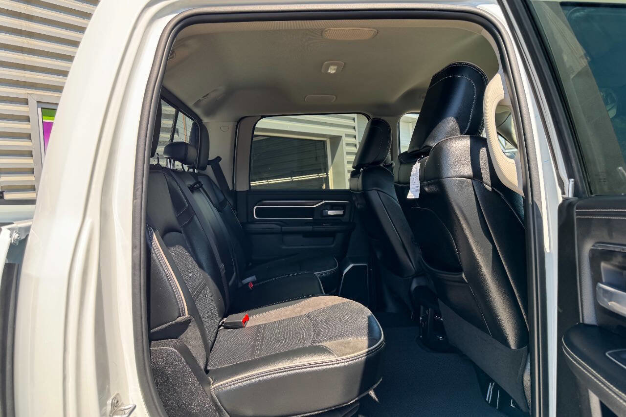 Used 2024 RAM 2500 Laramie w/ Safety Group AWD/4WD image 17