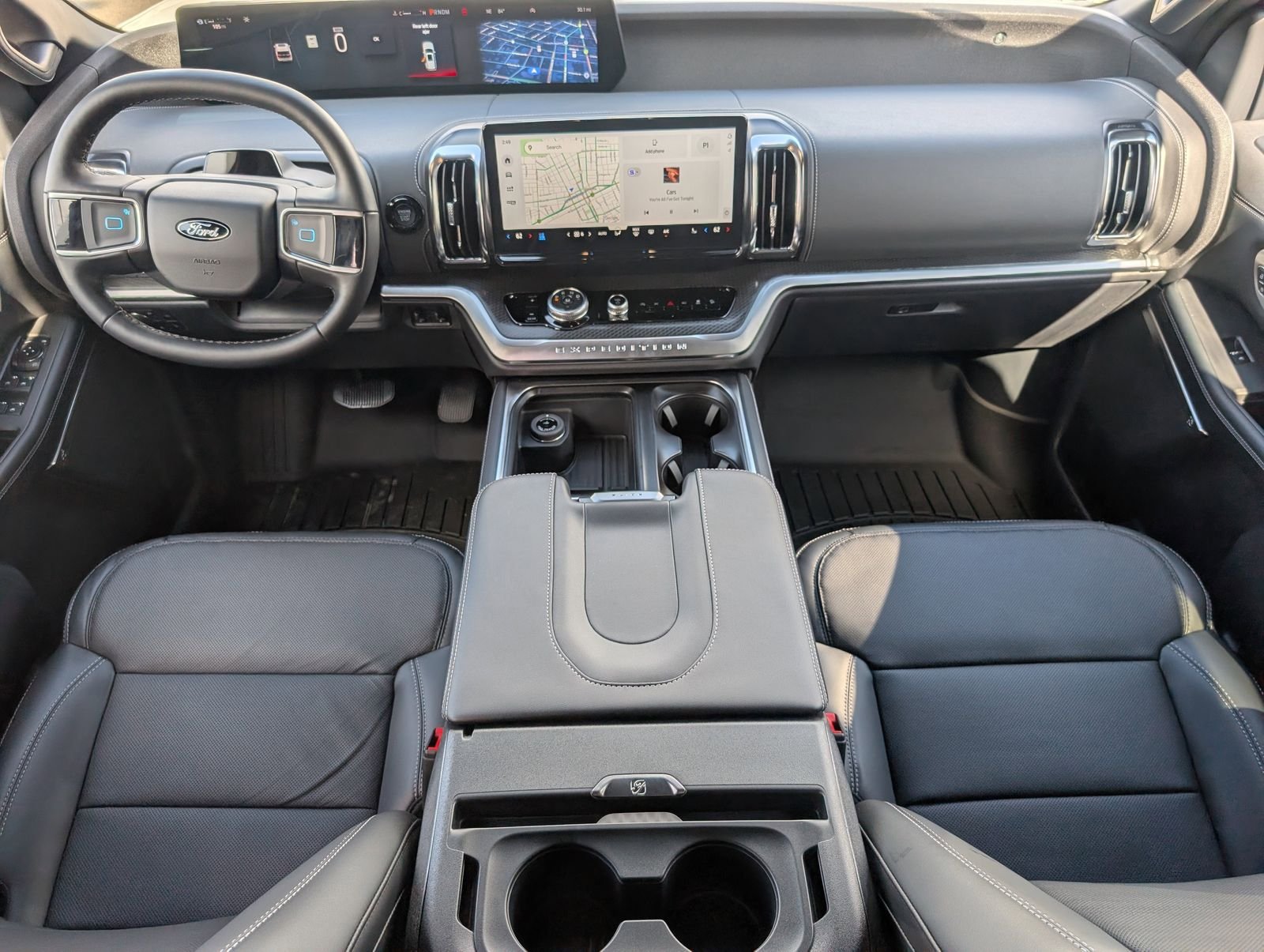 New 2026 Ford Expedition Platinum w/ Stealth Performance Package image 5