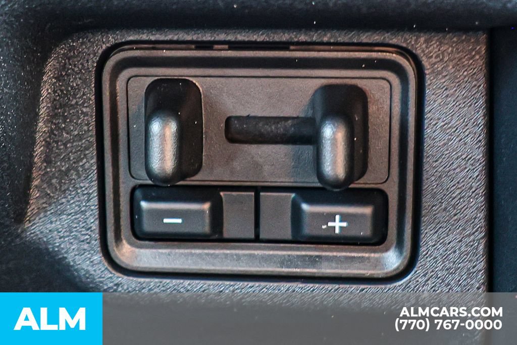 Used 2025 Ford Expedition Active AWD/4WD image 47