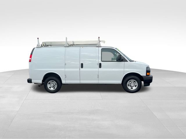 Used 2021 Chevrolet Express 2500 Work Van image 4
