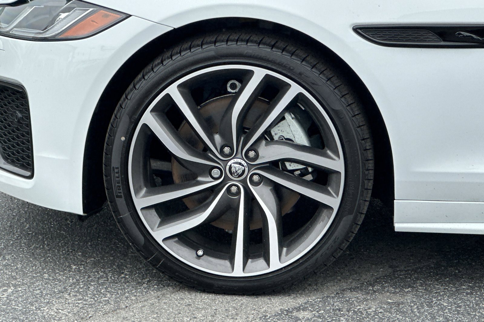 New 2024 Jaguar XF R-Dynamic SE image 24