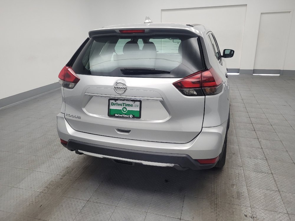 Used 2018 Nissan Rogue S FWD image 7