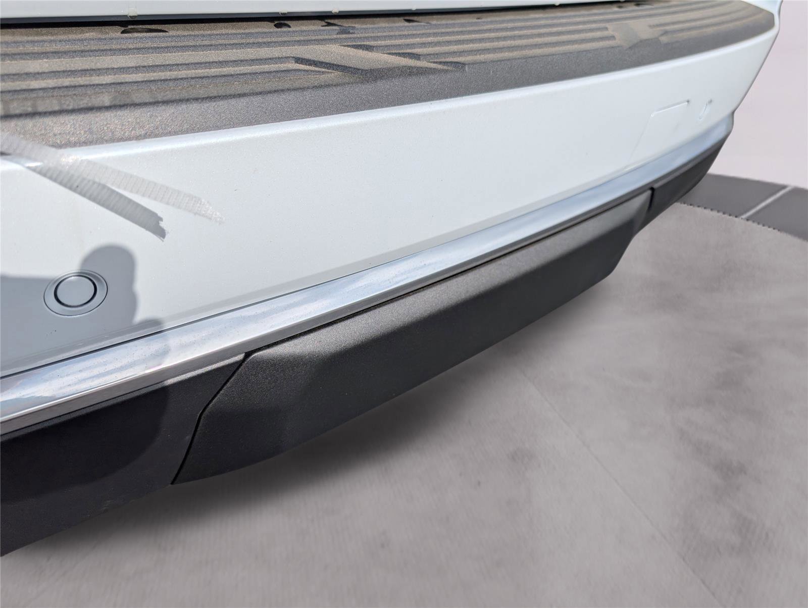 New 2026 GMC Yukon XL Denali w/ Sun & Power Step Package image 12