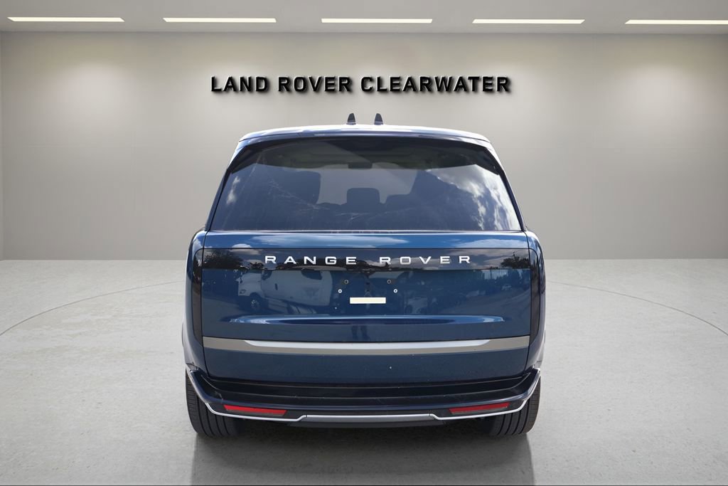 New 2026 Land Rover Range Rover Long Wheelbase SE AWD/4WD image 4