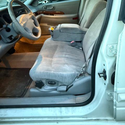 Used 2002 Buick Le Sabre Custom w/ Luxury Pkg FWD image 11