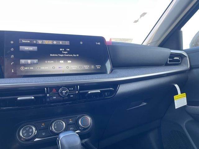 New 2025 Nissan Kicks SV image 16