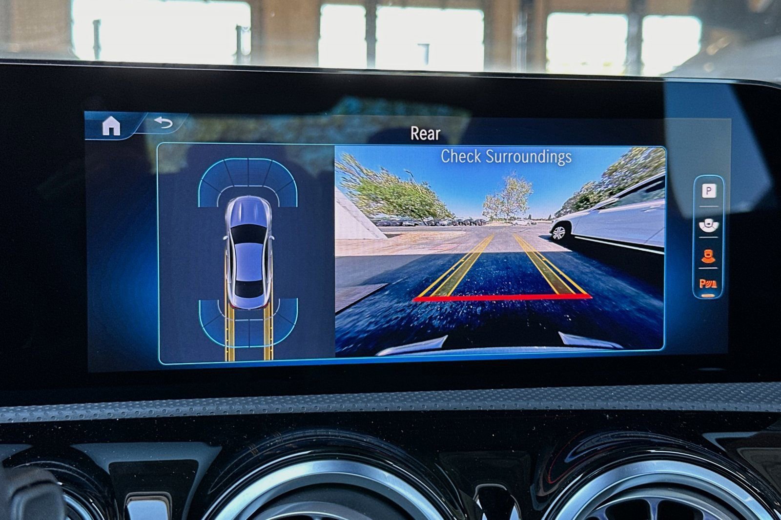 New 2025 Mercedes-Benz CLA 35 AMG 4MATIC image 23