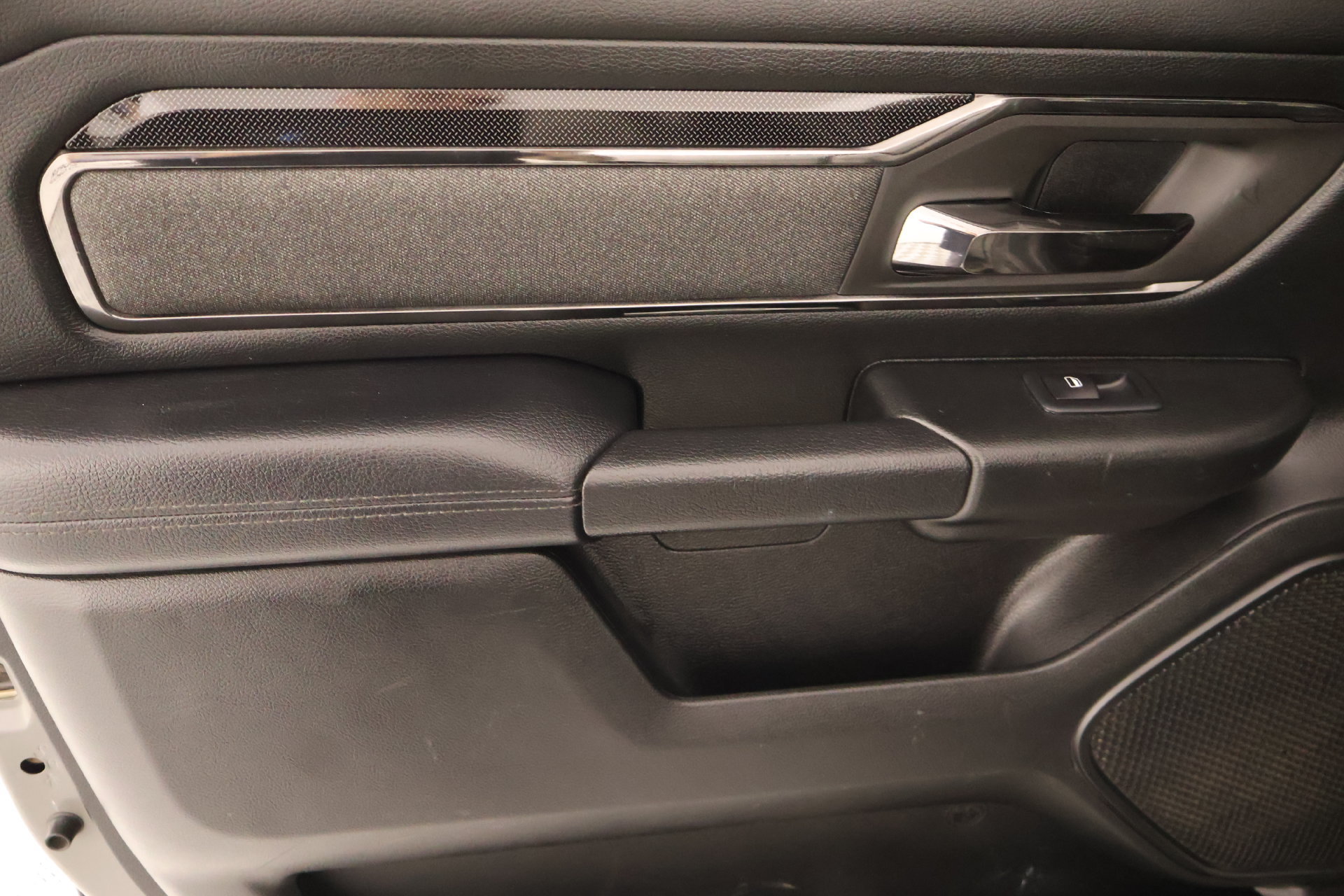 Used 2020 RAM 1500 Big Horn w/ Built-to-serve Edition AWD/4WD image 17