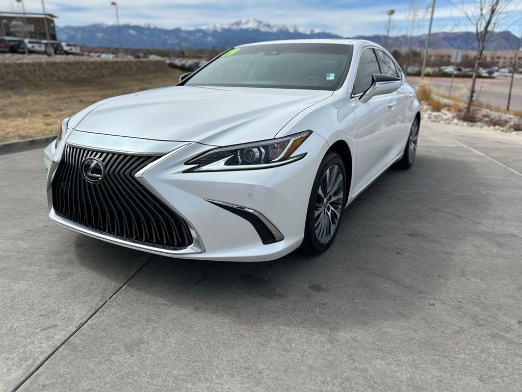 Used 2019 Lexus ES 350 350 w/ Premium Package image 3