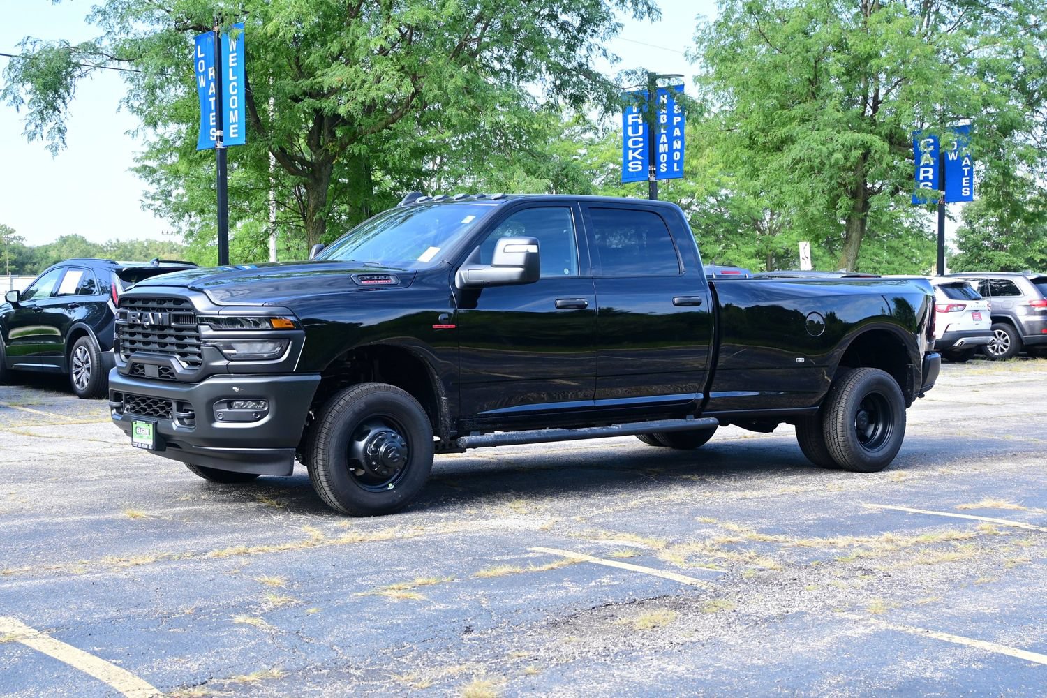 New 2027 RAM 3500 Tradesman AWD/4WD image 7