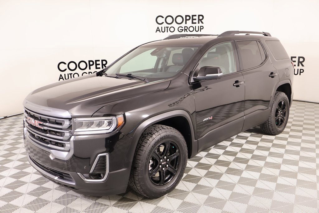 Used 2022 GMC Acadia AT4 w/ Technology Package image 9