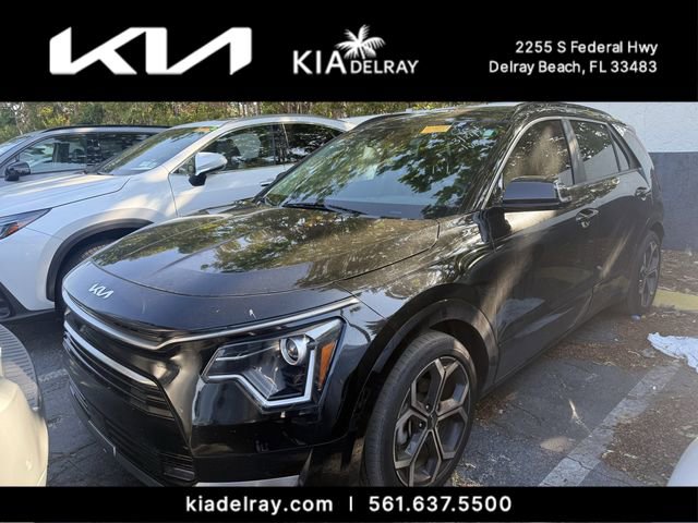 Used 2023 Kia Niro EX Touring image 4