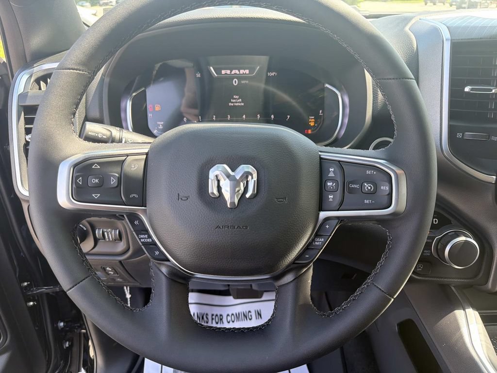 New 2026 RAM 1500 Big Horn AWD/4WD image 9