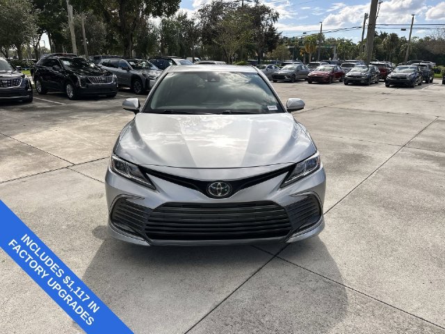 Used 2023 Toyota Camry LE FWD image 18