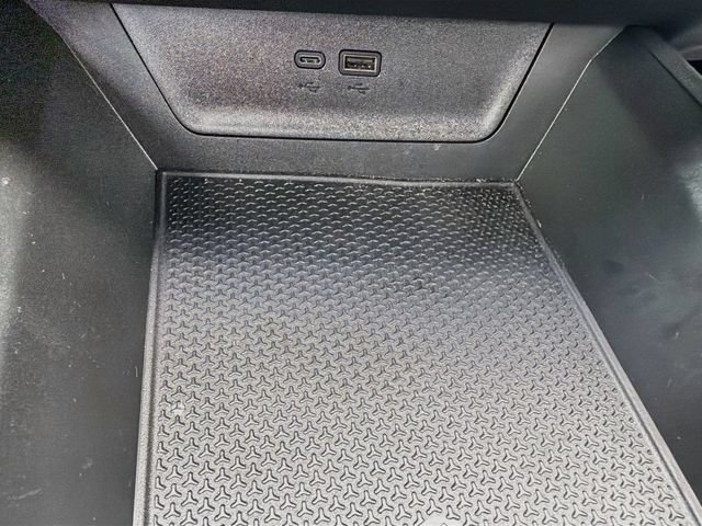 Used 2026 Chevrolet Equinox LT FWD image 29