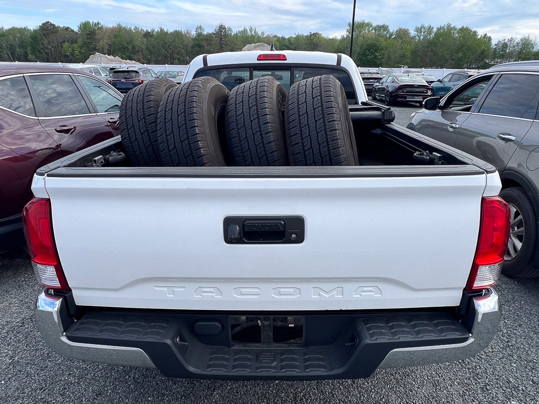 Used 2016 Toyota Tacoma SR5 RWD image 3