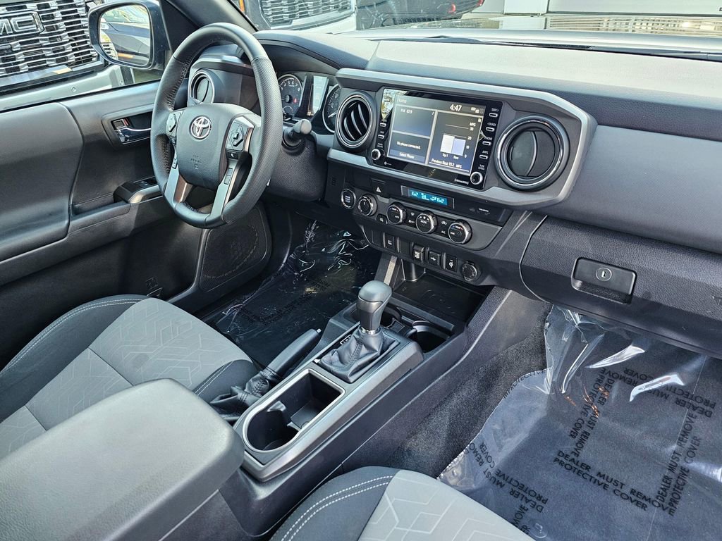 Used 2023 Toyota Tacoma TRD Off-Road w/ Black Out Package (TMS) AWD/4WD image 10