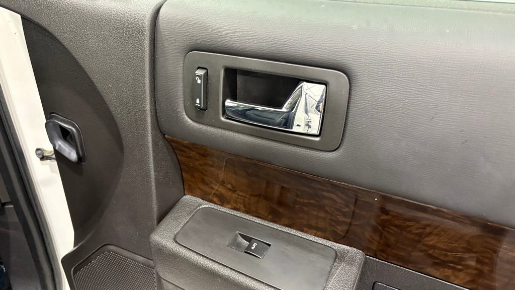 Used 2015 Ford Flex Limited w/ Equipment Group 301A image 28