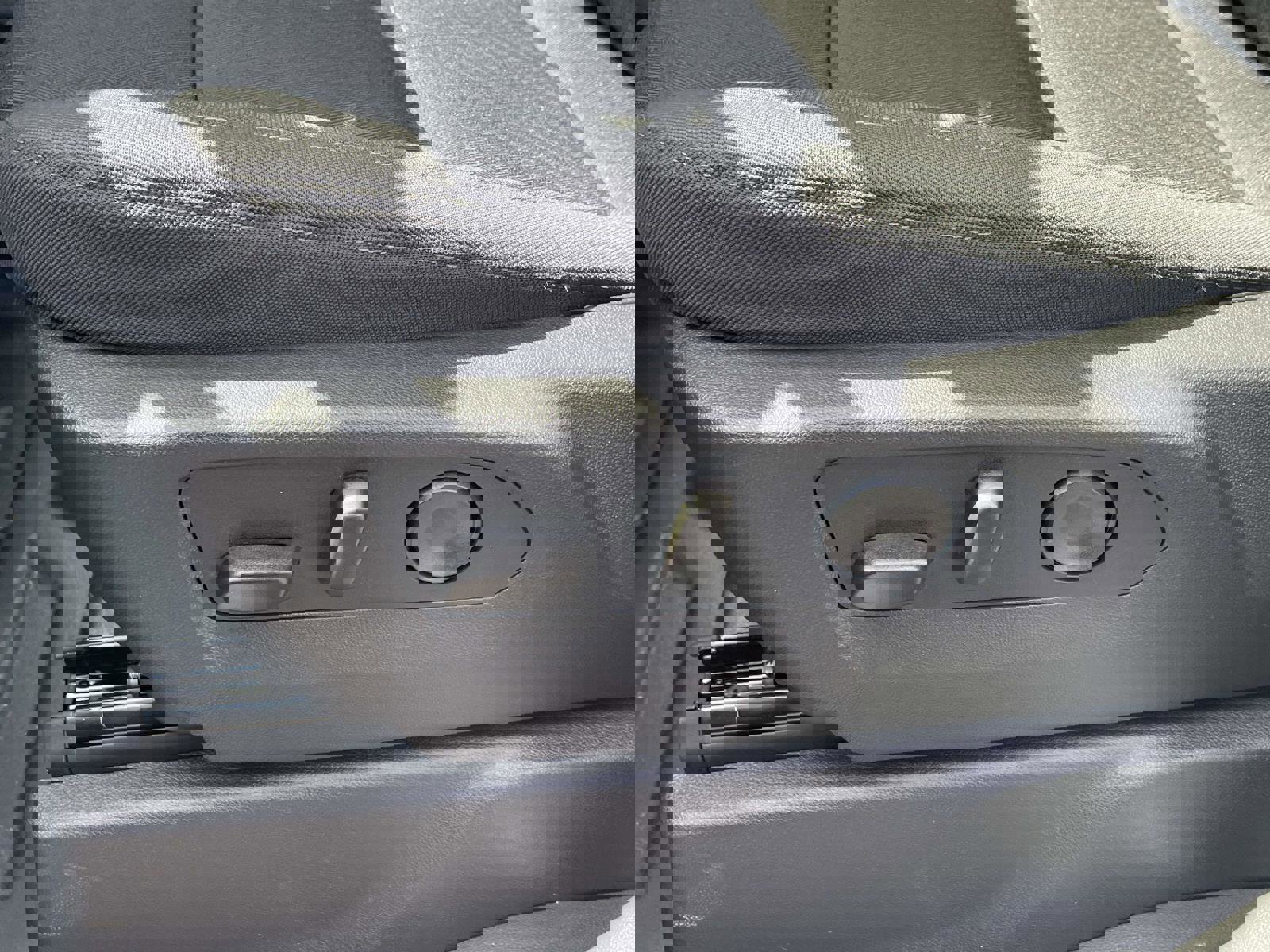 New 2026 GMC Sierra 1500 Pro w/ Pro Value Package image 21