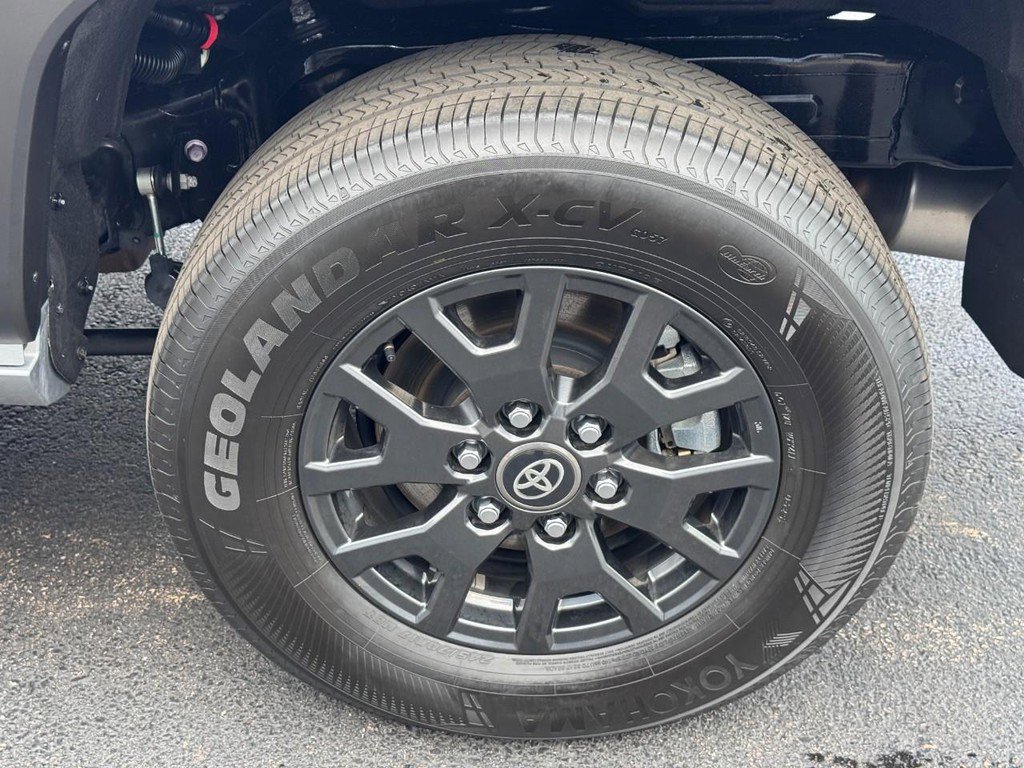 Certified 2025 Toyota 4Runner SR5 image 8