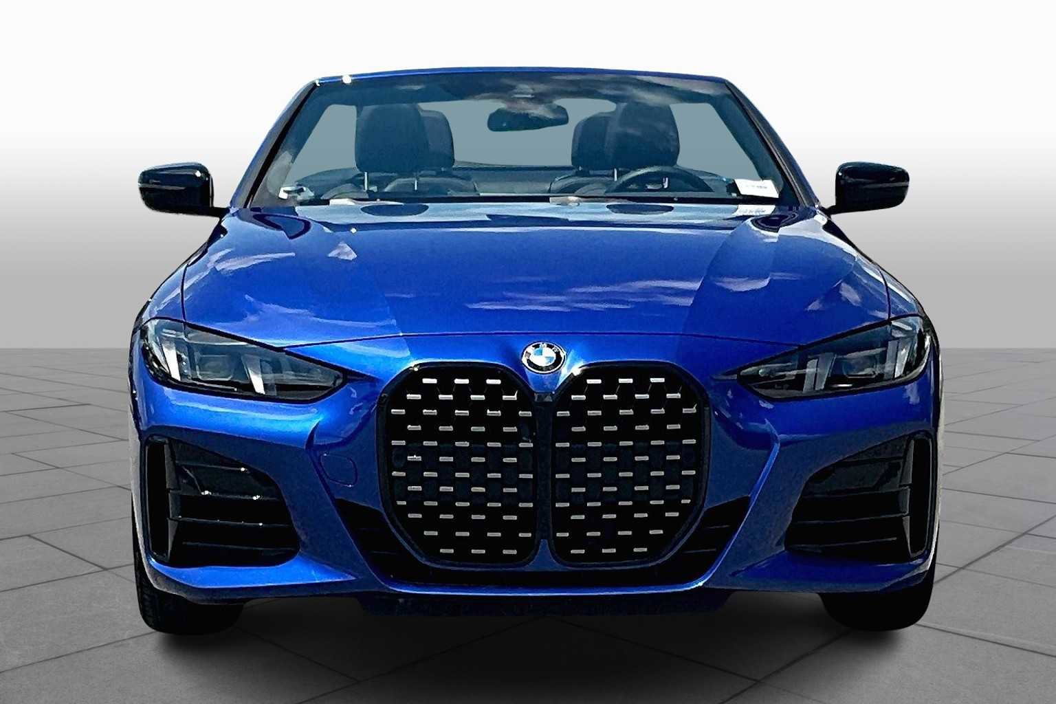 New 2025 BMW 430i Convertible w/ M Sport Package image 3