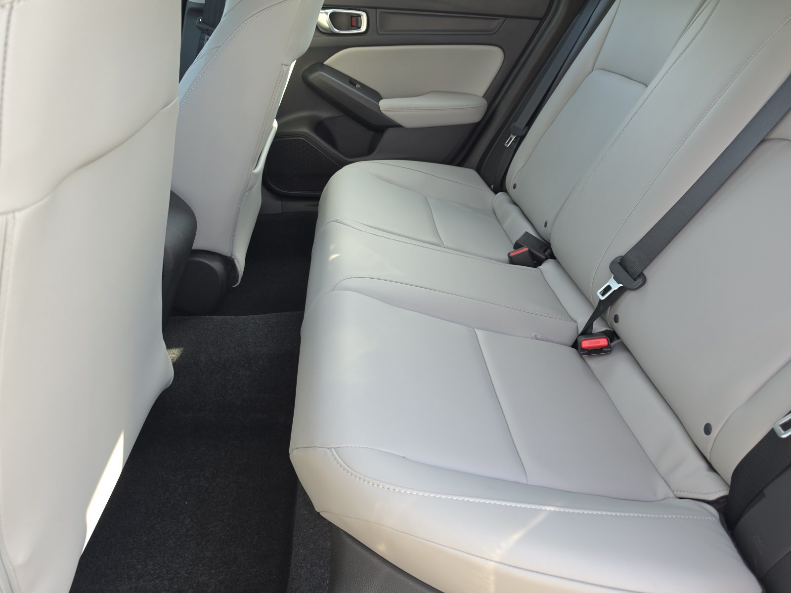 Used 2025 Acura Integra FWD image 12