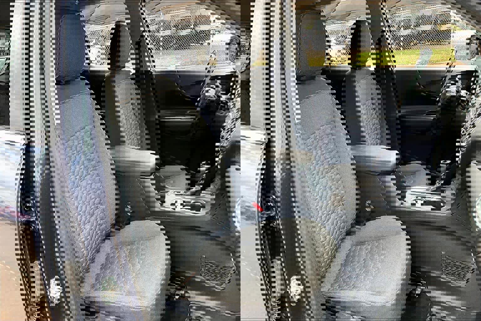 Used 2018 Chevrolet Equinox LT image 9