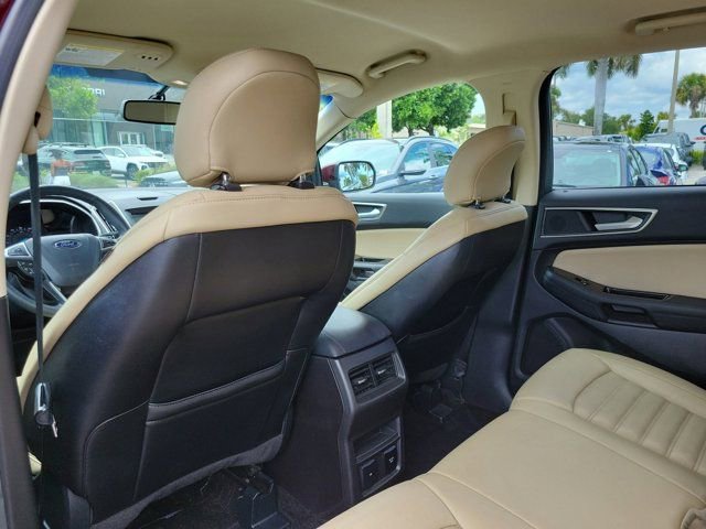 Used 2017 Ford Edge SEL w/ Equipment Group 201A FWD image 11