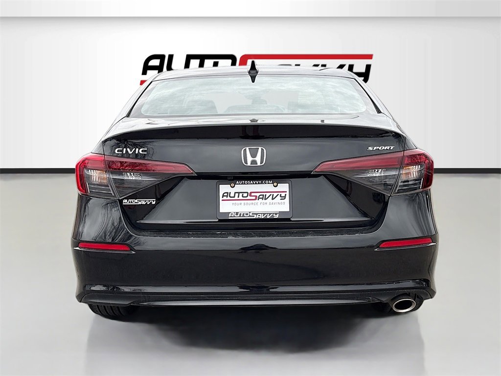 Used 2025 Honda Civic Sport image 6