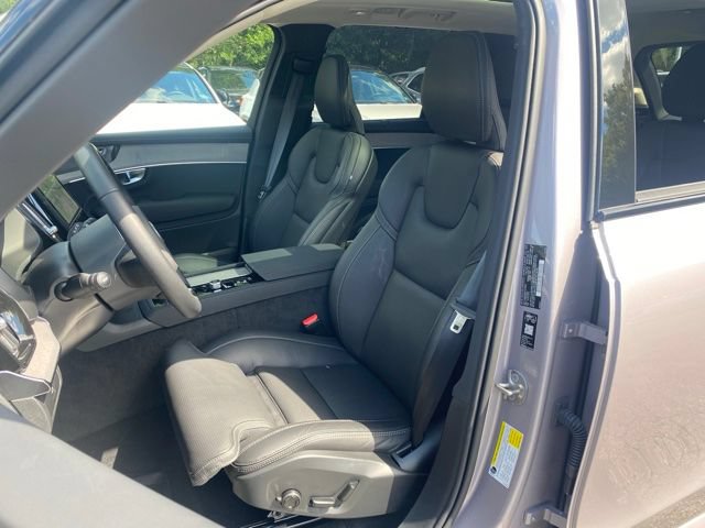 Used 2026 Volvo XC90 B6 Ultra w/ Protection Package AWD/4WD image 12