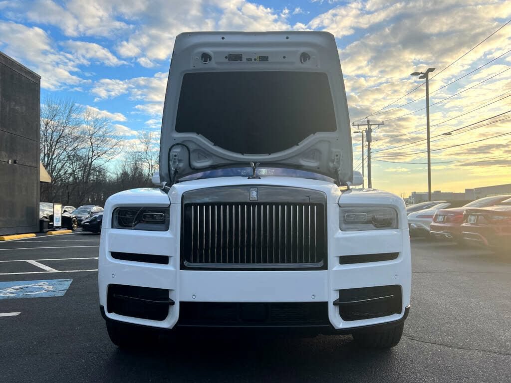 Used 2022 Rolls-Royce Cullinan Black Badge AWD/4WD image 73