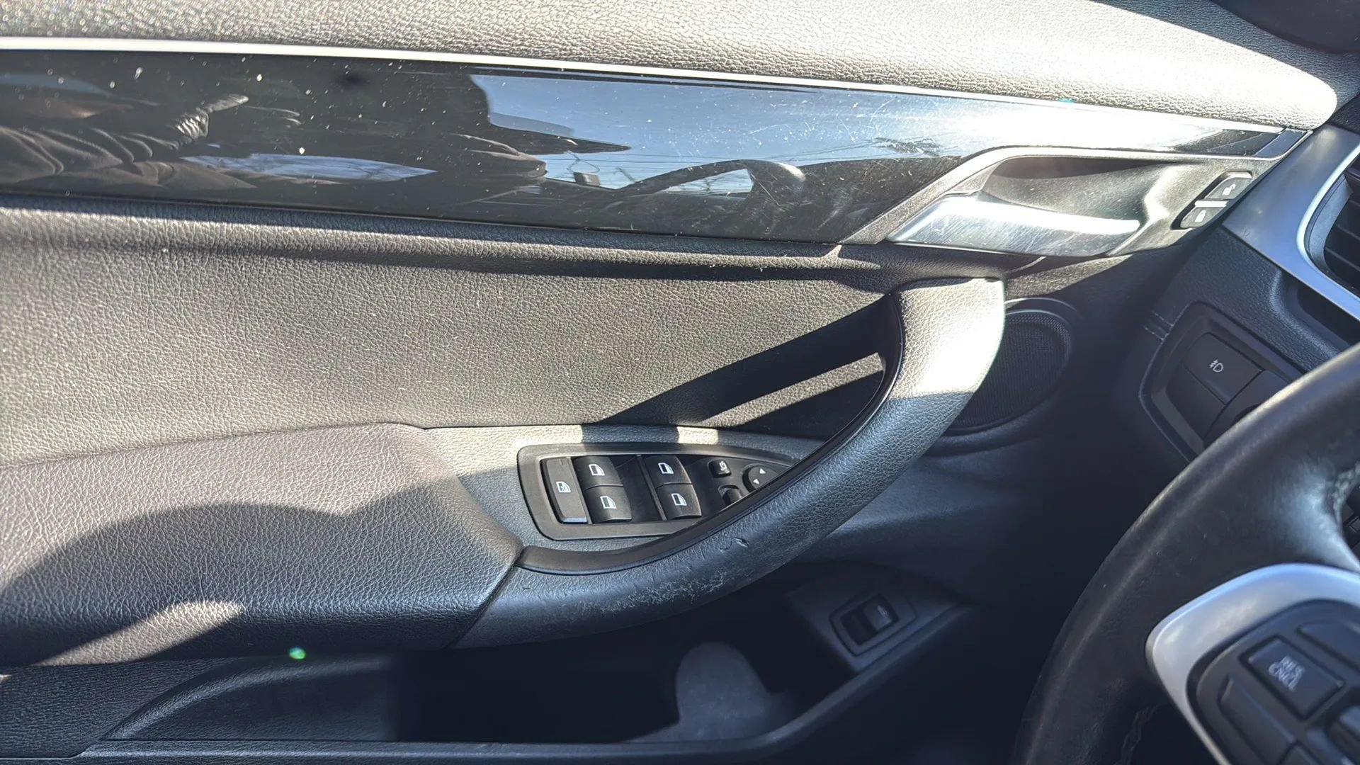 Used 2020 BMW X1 xDrive28i w/ Convenience Package image 22