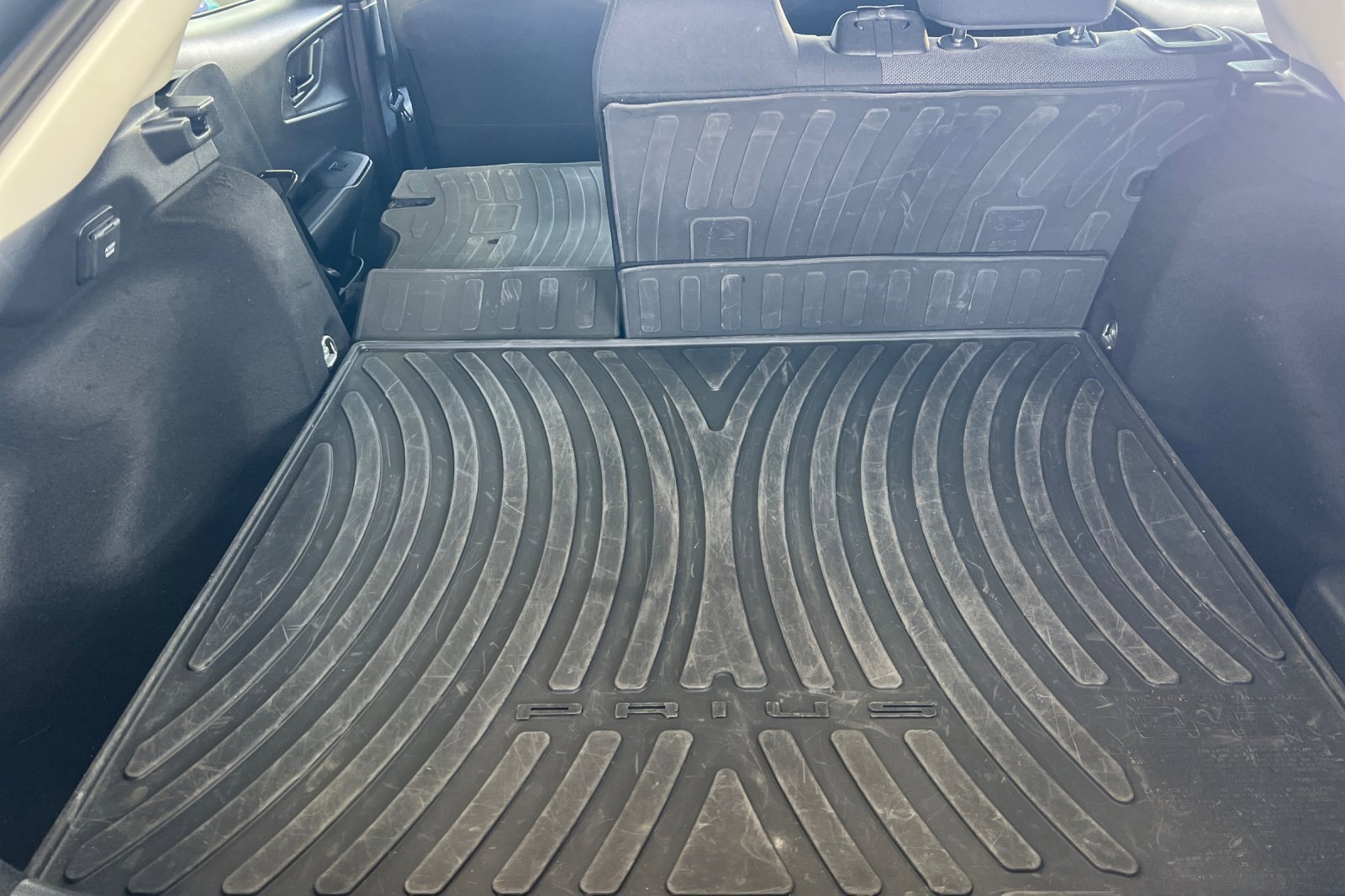 Certified 2024 Toyota Prius Prime SE image 12