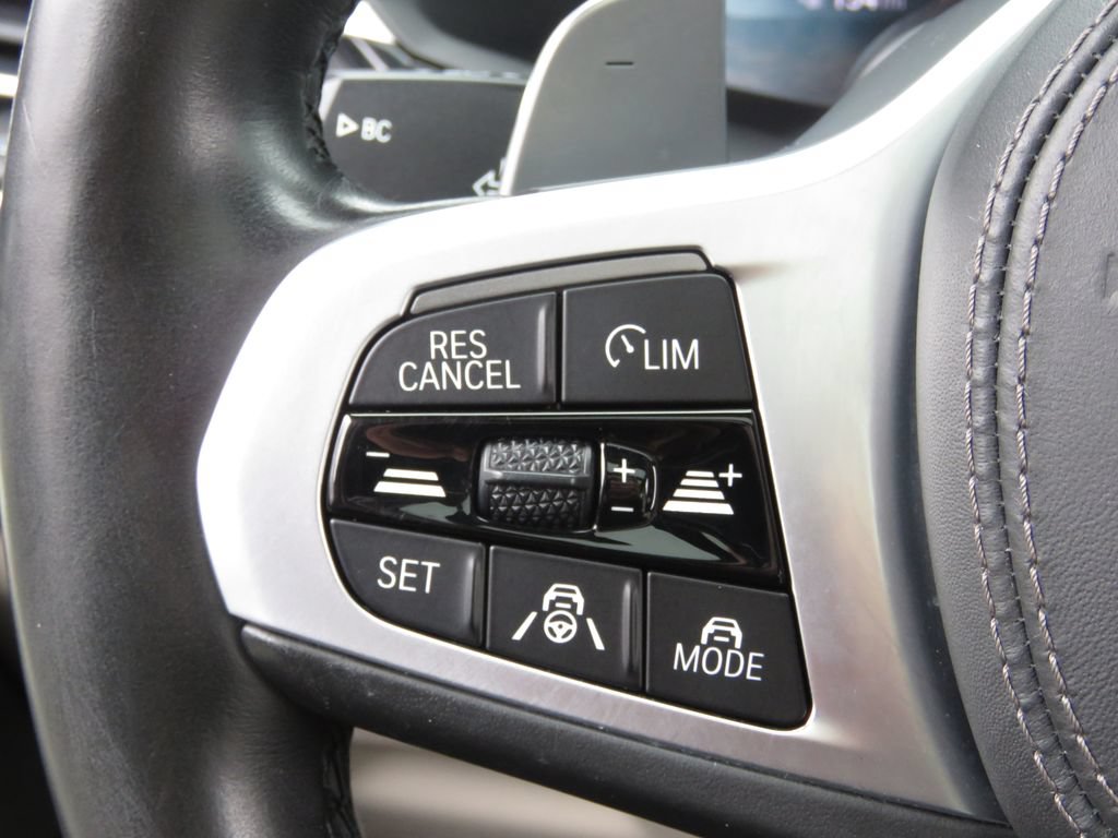 Used 2019 BMW X7 xDrive50i w/ M Sport Package AWD/4WD image 24