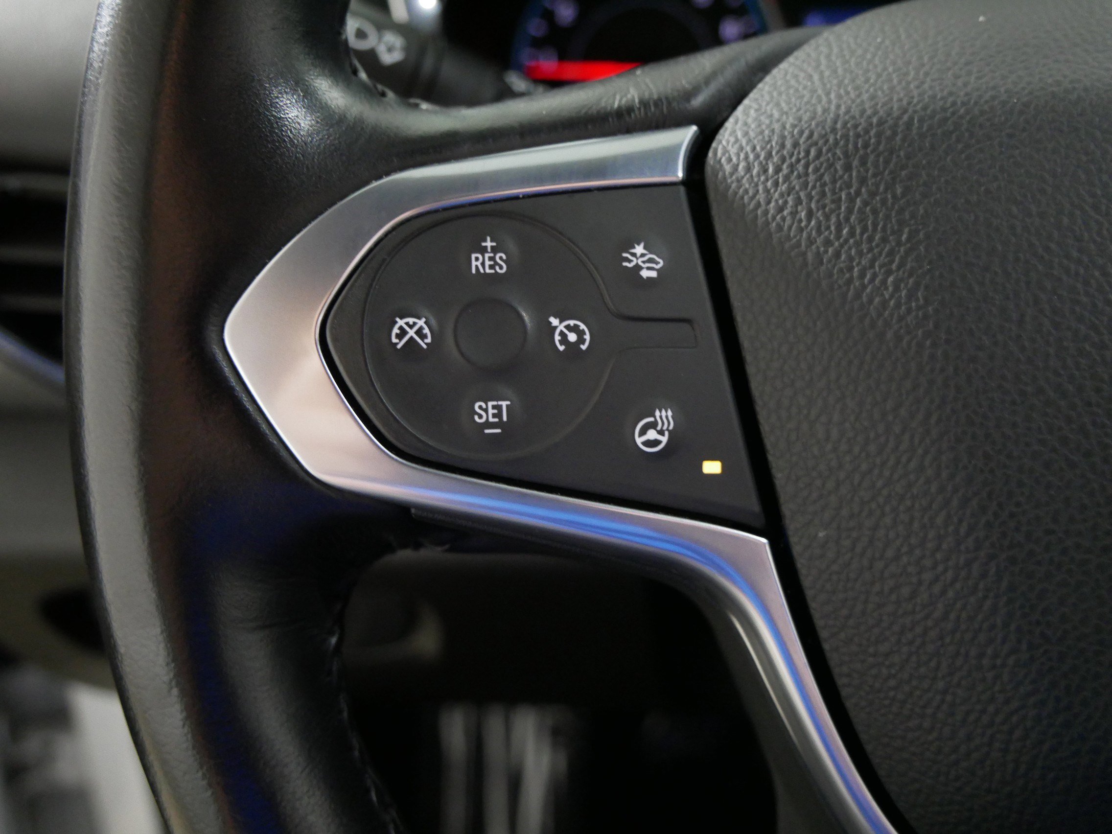 Certified 2022 Chevrolet Traverse LT image 27