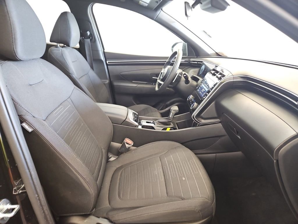 Used 2023 Hyundai Santa Cruz Night image 17