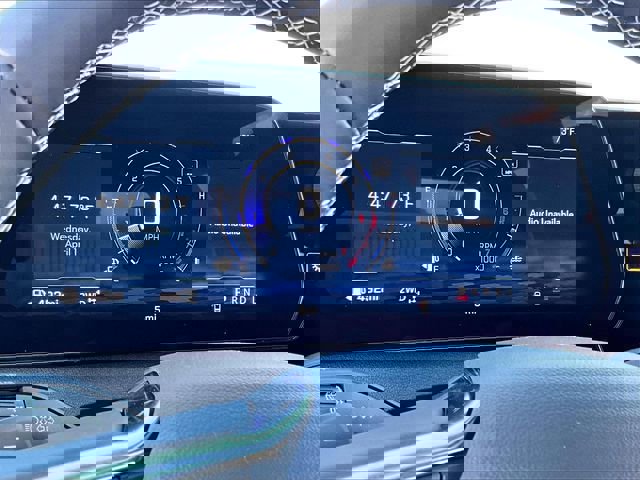 New 2026 Chevrolet Traverse LT w/ Sun and Wheel Package image 21