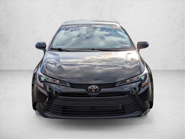 Certified 2025 Toyota Corolla LE image 2
