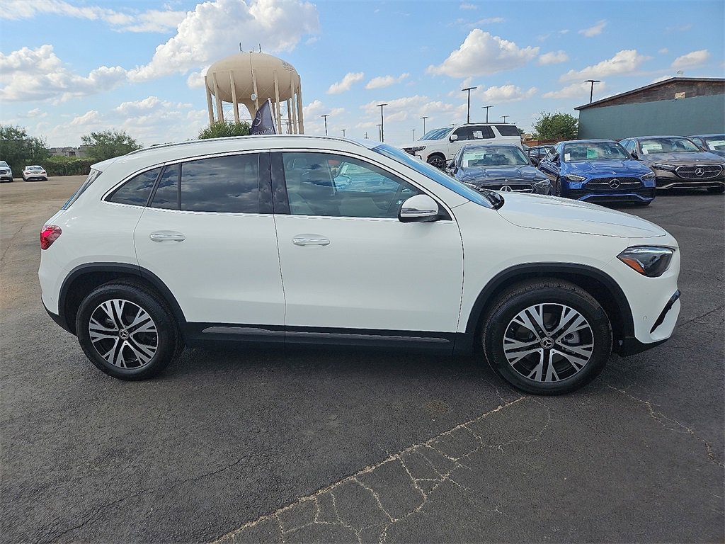 Certified 2025 Mercedes-Benz GLA 250 4MATIC image 9
