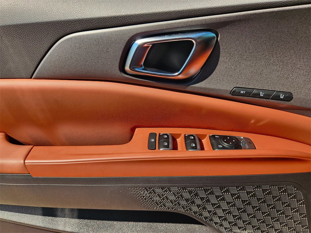 New 2026 Kia Carnival SX image 17