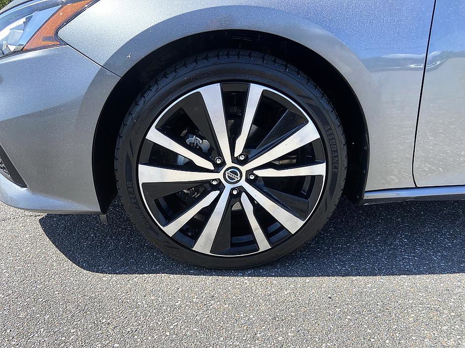 Used 2022 Nissan Altima 2.5 SR FWD image 5