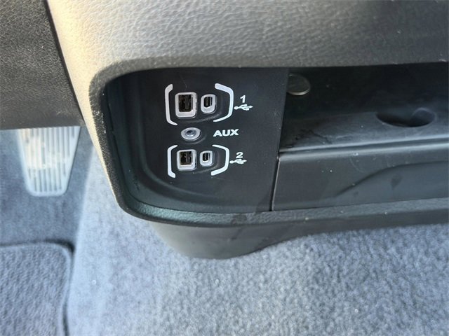 Used 2024 RAM 2500 Laramie w/ Safety Group image 31